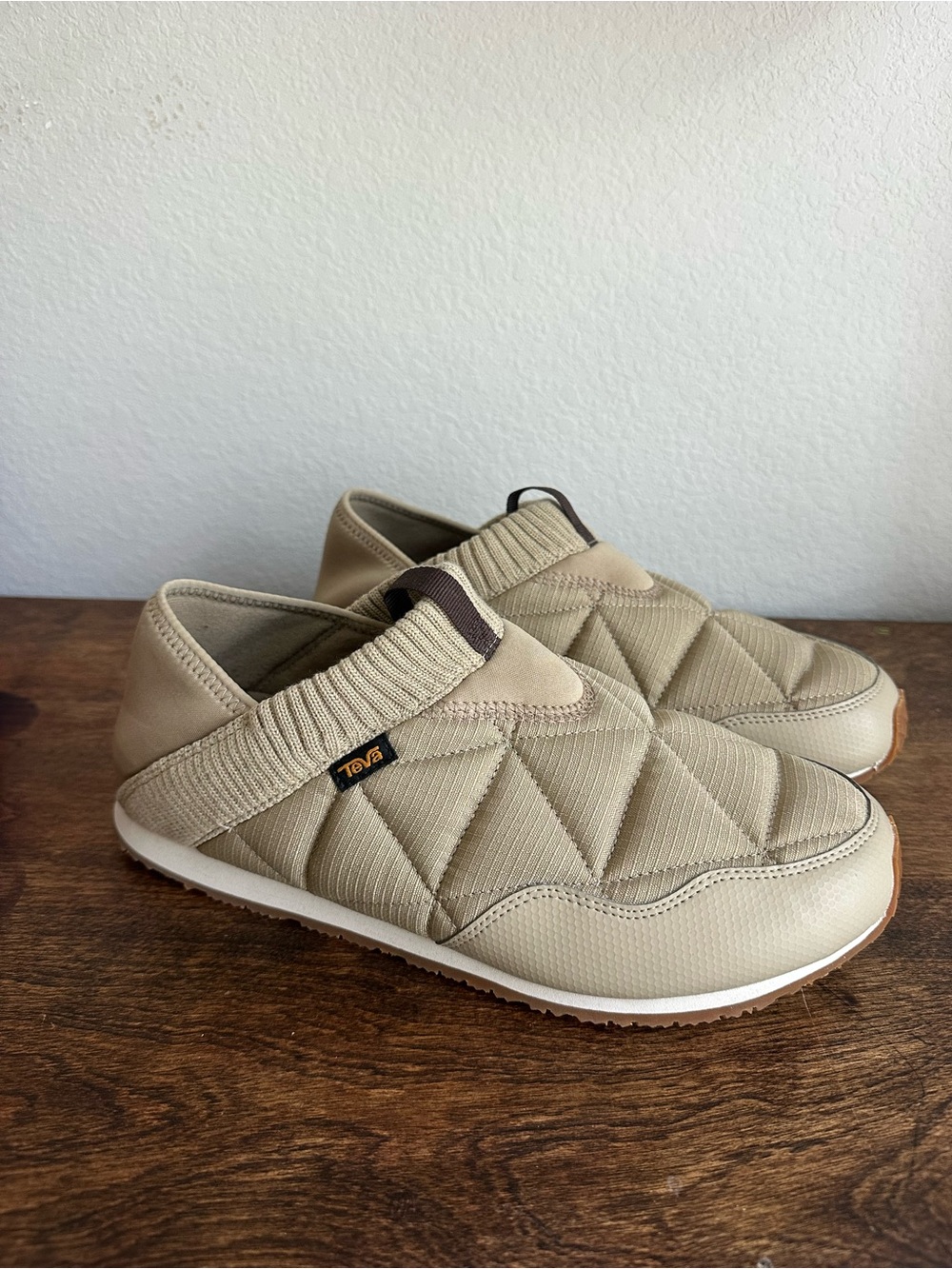Teva Women’s ReEmber Quilted Slip-On Shoes in Beige/Incense size 11